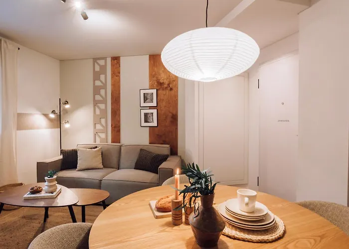 Daire Seminiak - 1 Bedroom And Parking In Saldanha *